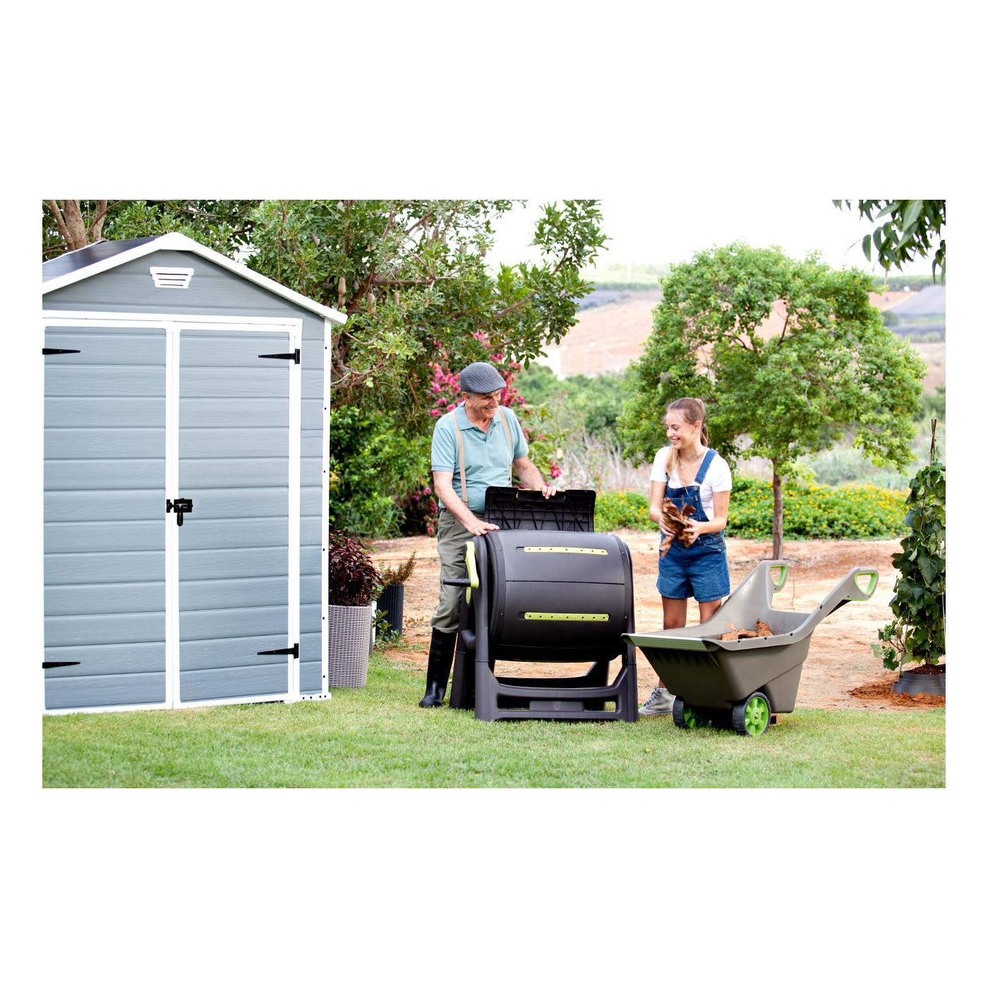 Domek ogrodowy na narzędzia Manor 6x5DD, 185x152cm, Keter, aranżacja w ogrodzie