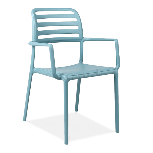 krzesło niebieskie z oparciem i podłokietnikami