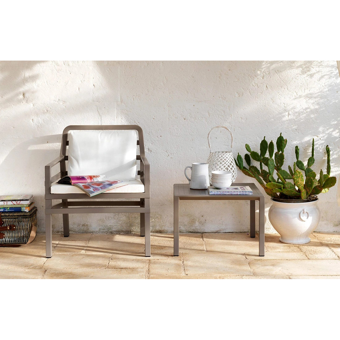 Fotel ogrodowy Nardi Aria Bianco Acrilico Grigio