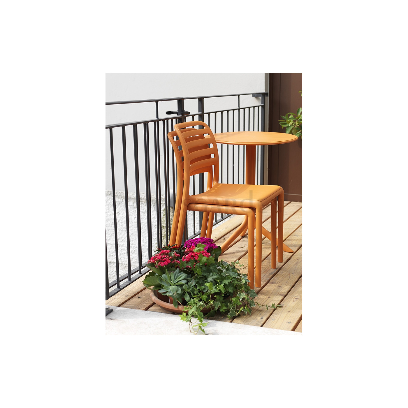 COSTA BISTROT WHITE CHAIR