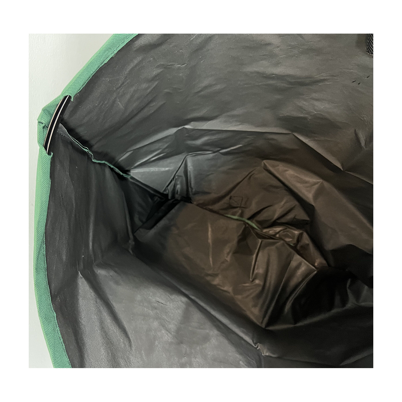 Worek ogrodowy 66x70cm Dark Green - Idealna ochrona roślin dla Twojego biznesu