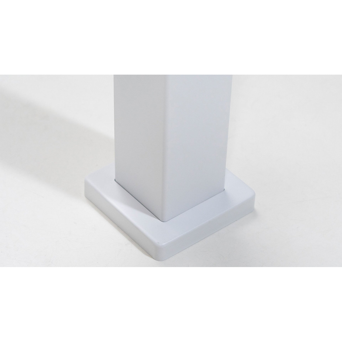 Detale noga pergoli ogrodowej 3x4 Premium White Gutroof