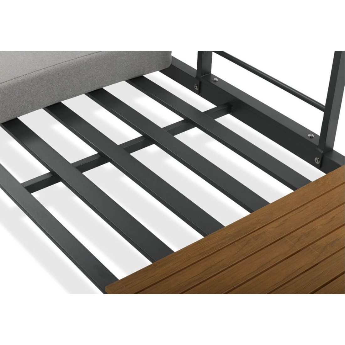 zbliżenie na aluminiowy stelaż