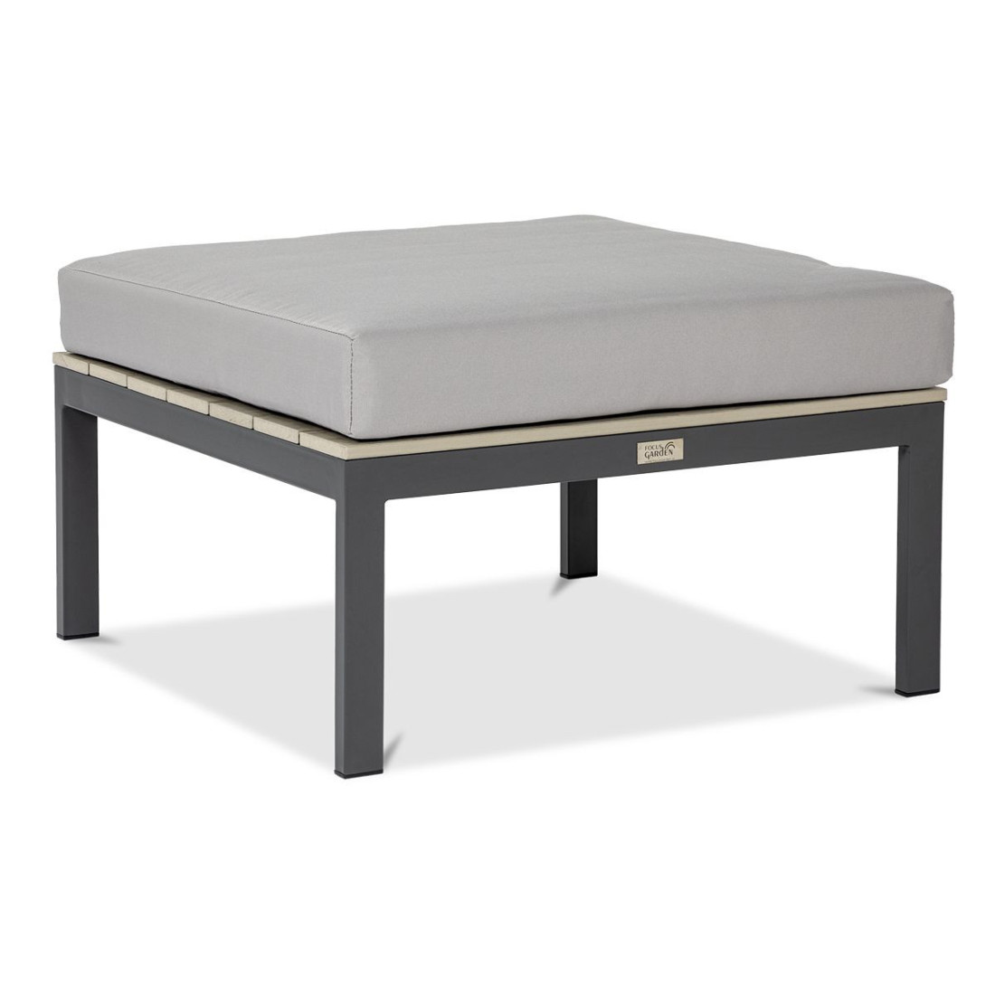 zbliżenie na drewniany blat stolika kawowego java