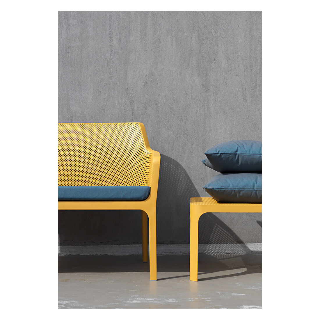 NET BENCH ANTHRACITE