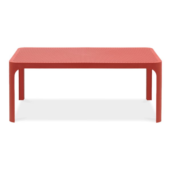 czerwony stolik tarasowy