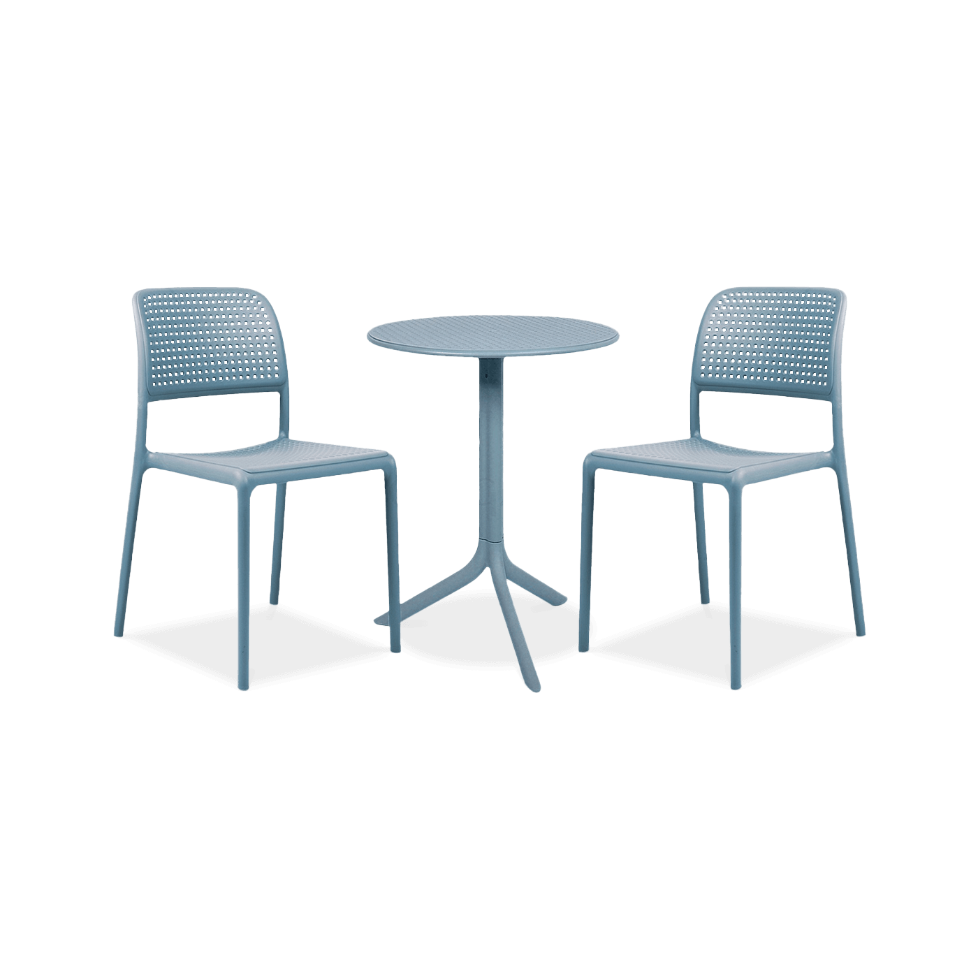 niebieskie krzesła i okrągły stolik 