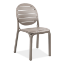 beżowe krzesło ogrodowe do restauracji 