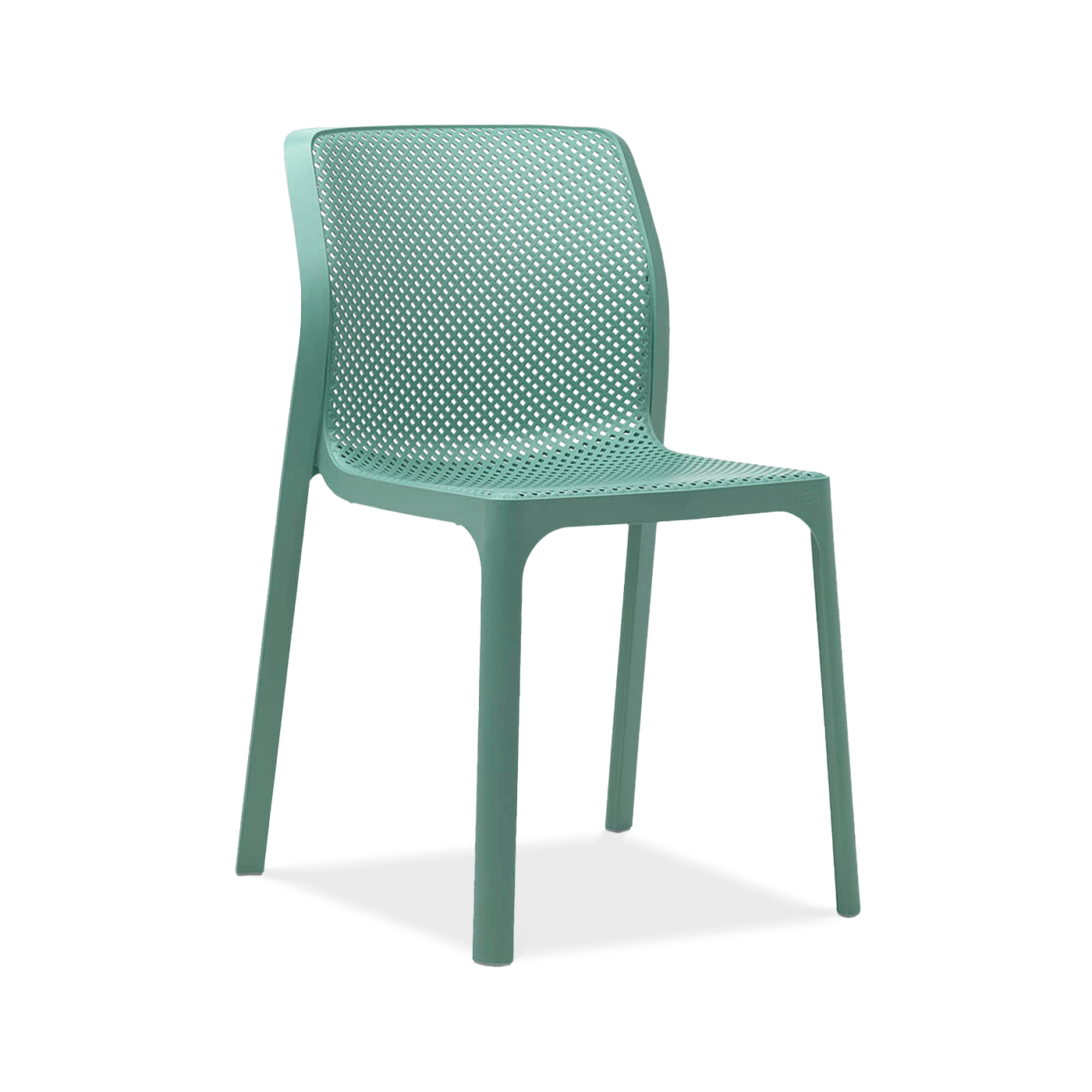 niebieskie krzesło ogrodowe z oparciem