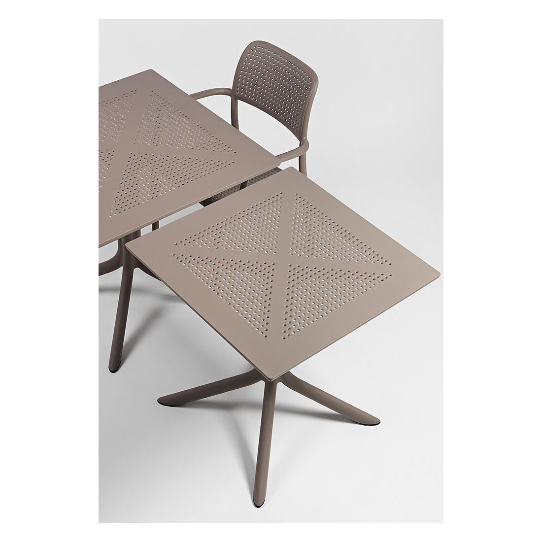 Stół Nardi Clipx 80 - Klasyczny Design i Wysoka Jakość