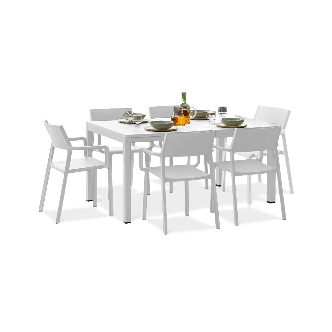 biały zestaw jadalniany do ogrodu z krzesłami i stołem