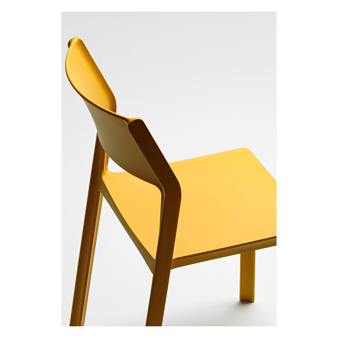 TRILL BISTROT AGAVE CHAIR