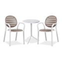 zestaw dwóch krzeseł i stolika na balkon w kolorze białym i brązowym