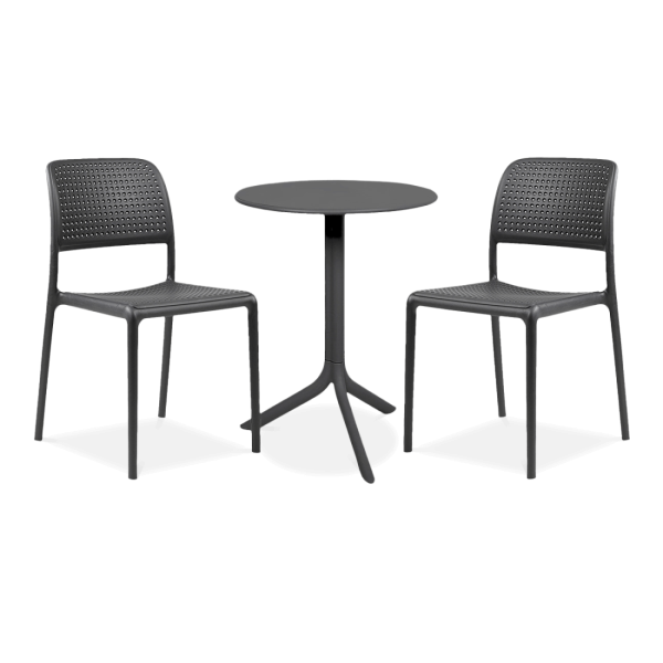 czarny zestaw balkonowy z dwoma krzesłami i stolikiem