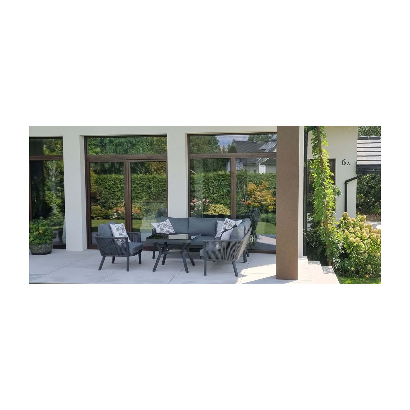 Aranżacja narożnika salvador dining i fotela grey na tarasie