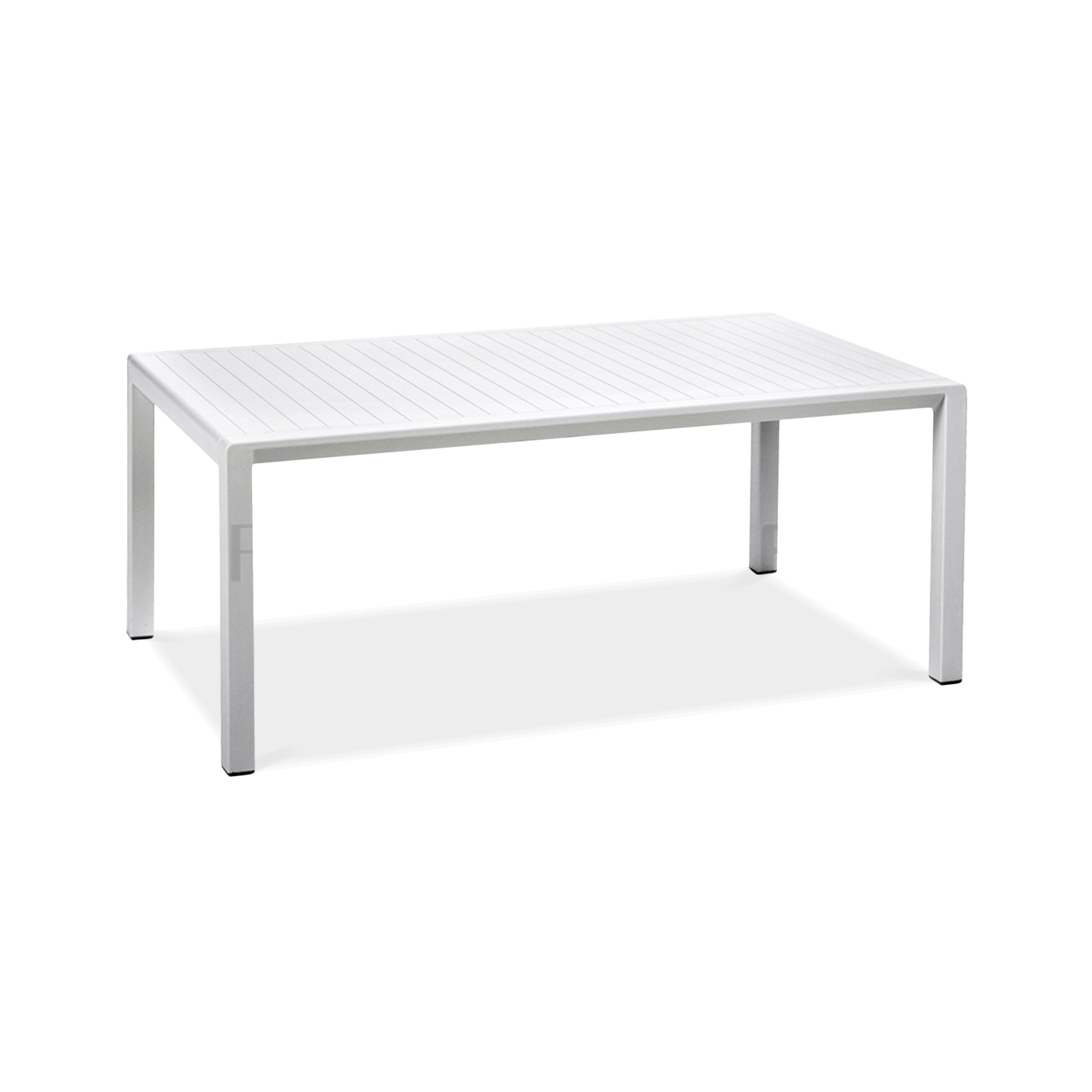 biały stolik ogrodowy