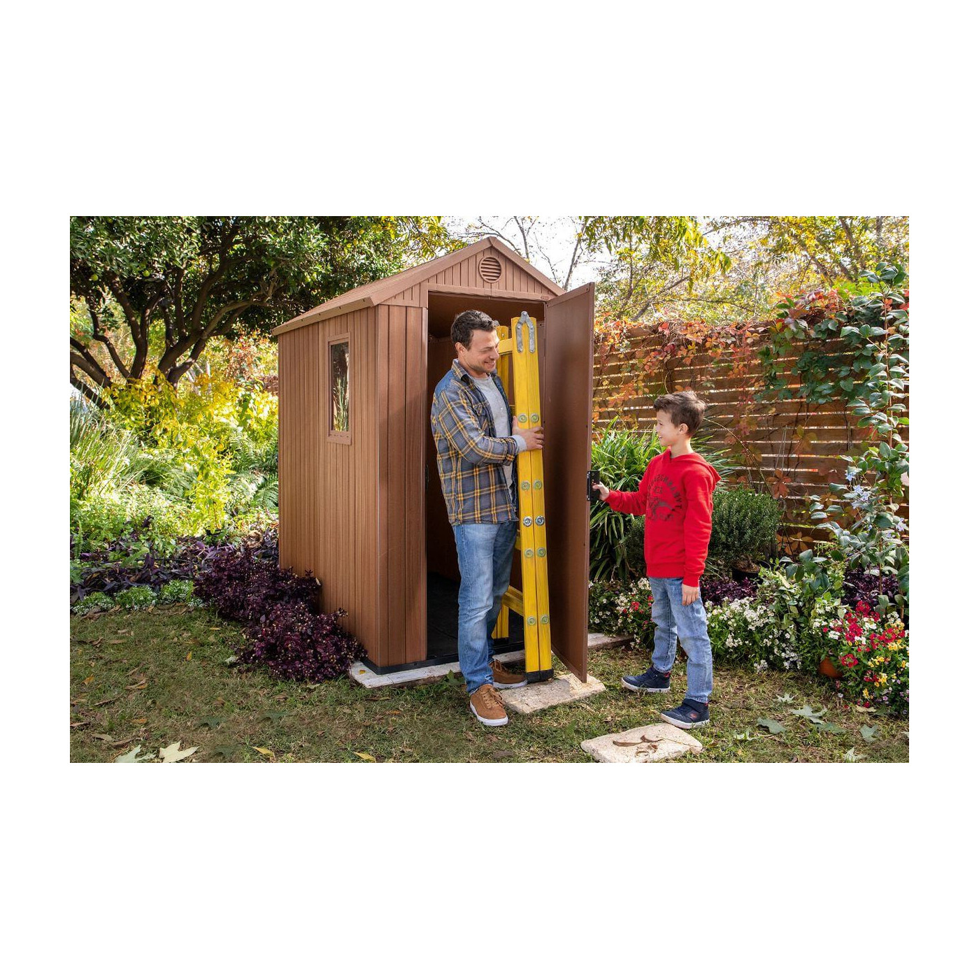 Domek narzędziowy Darwin 4x6 Brown KETER, szerokie wejście do domku