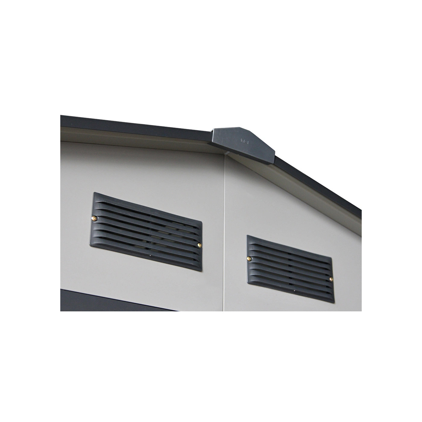 Dwa otwory wentylacyjne na przedniej ścianie domku na narzędzia MONTREAL 277x195cm