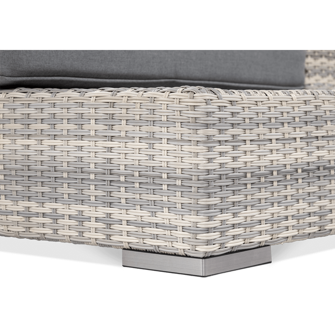 Zbliżenie na nóżkę od narożnika Verona