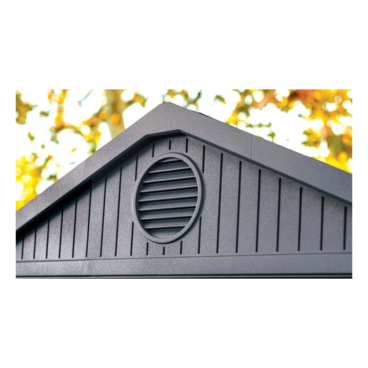 Widok na wbudowaną wentylację w domku ogrodowym DARWIN 6x4 Keter, która zapewnia odpowiednie warunki do przechowywania