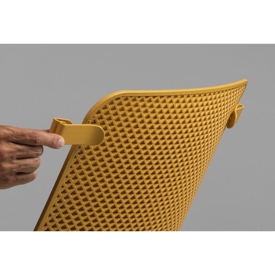 NET LOUNGE SENAPE ARMCHAIR