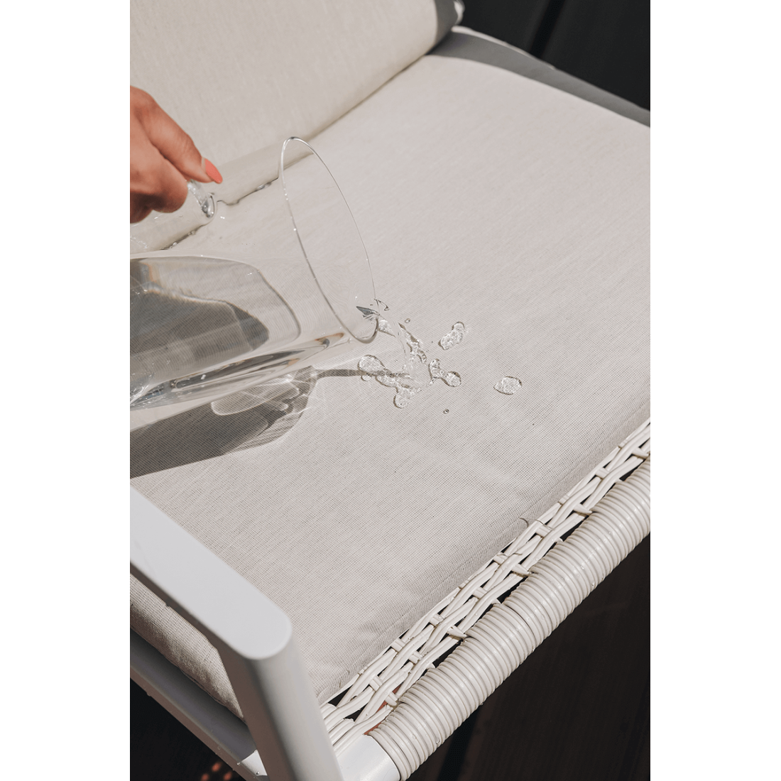 Zestaw jadalniany dla 6 osób - Lotus Dining 61 White Furrore