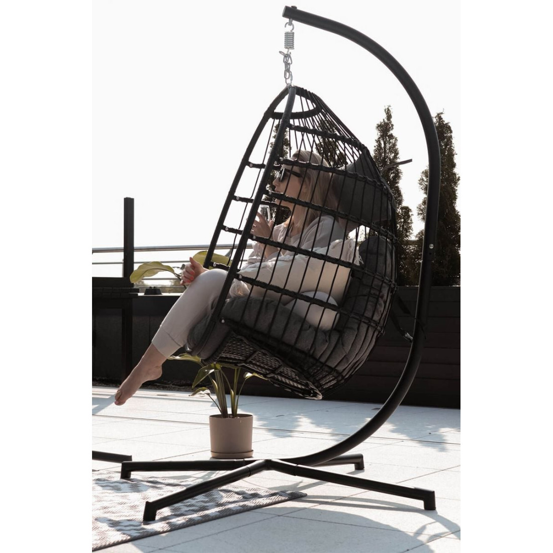 HARMONY BLACK HANGING CHAIR