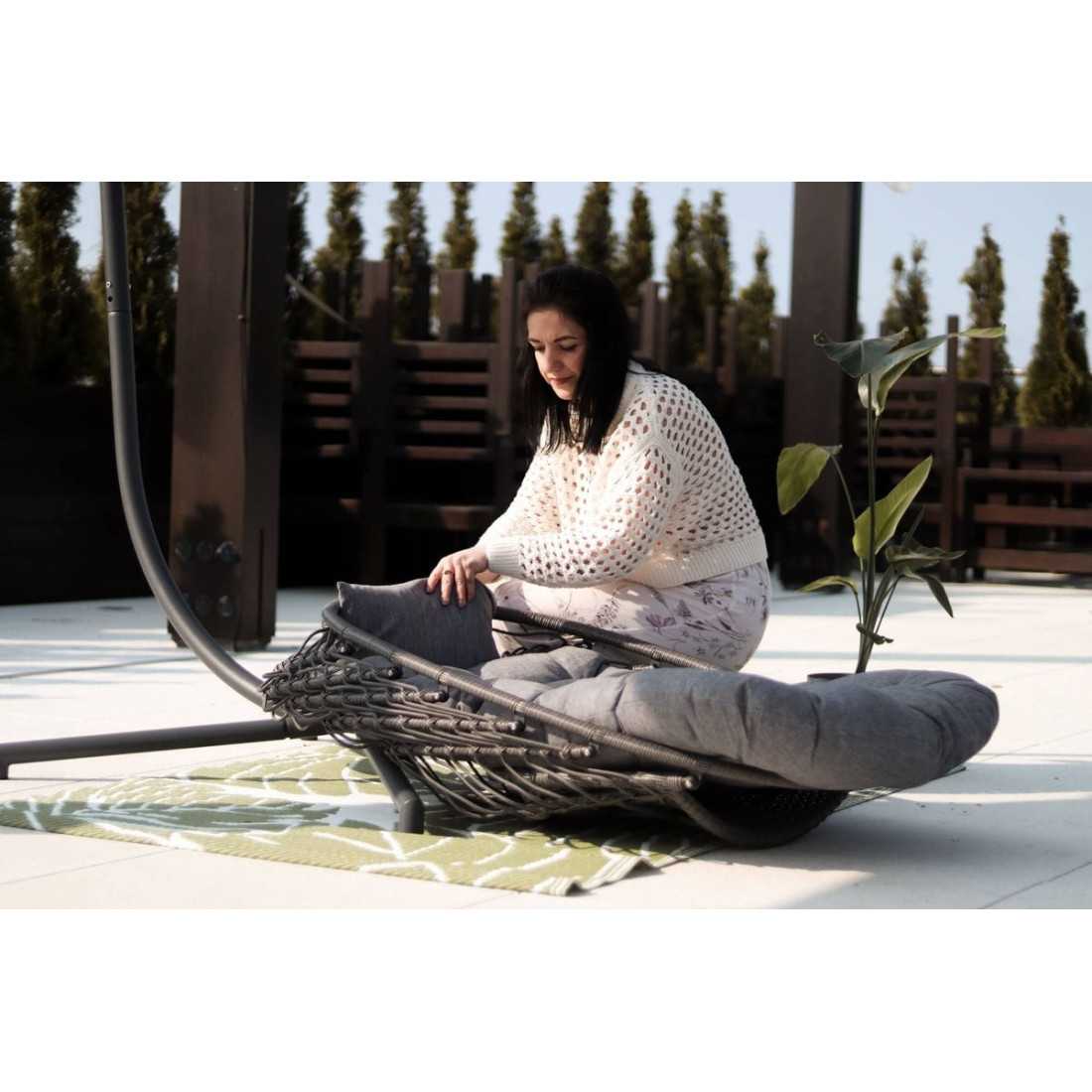 HARMONY BLACK HANGING CHAIR