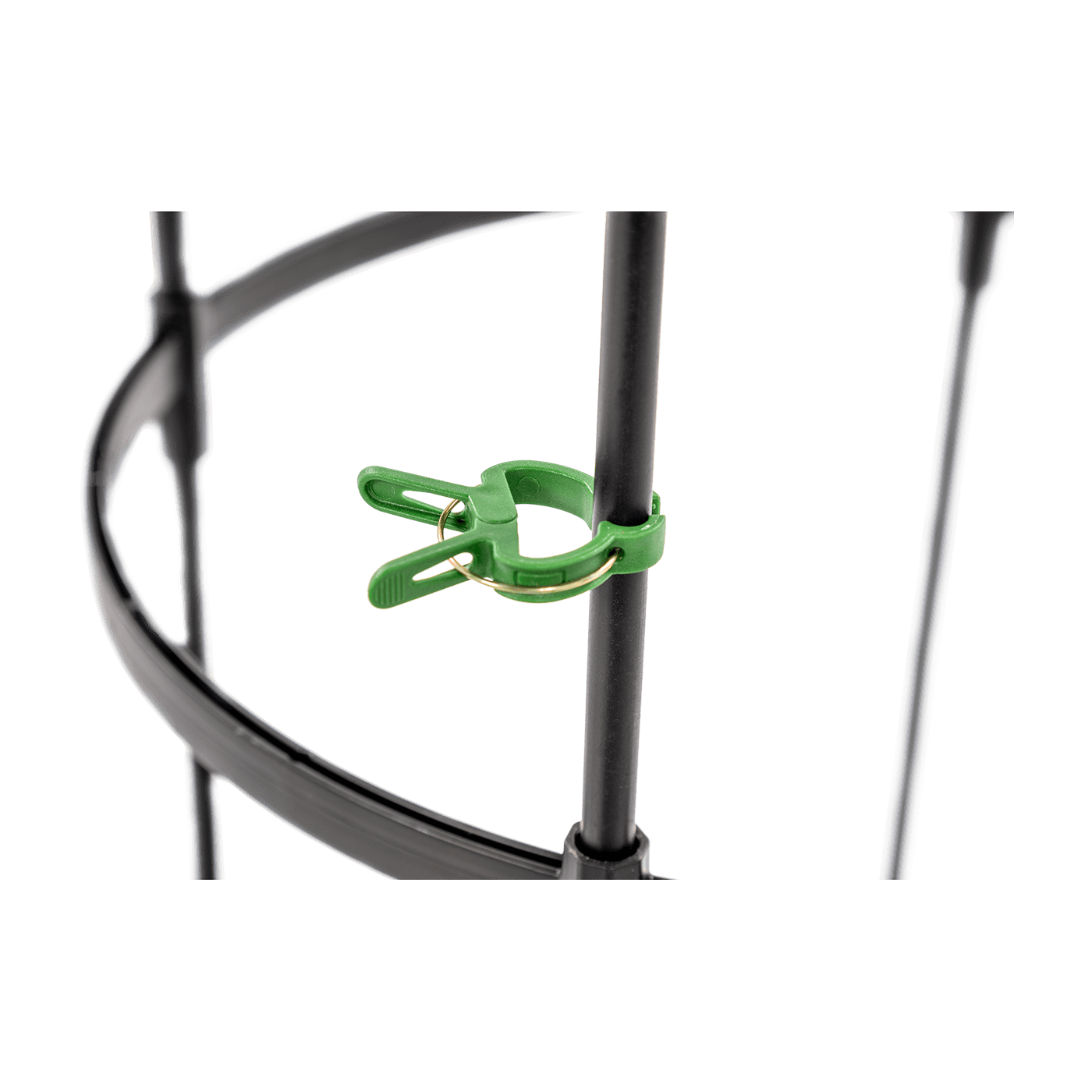 Zbliżenie na element z zestawu doniczki i stojaka do uprawy pomidorów TOMATO TUBE