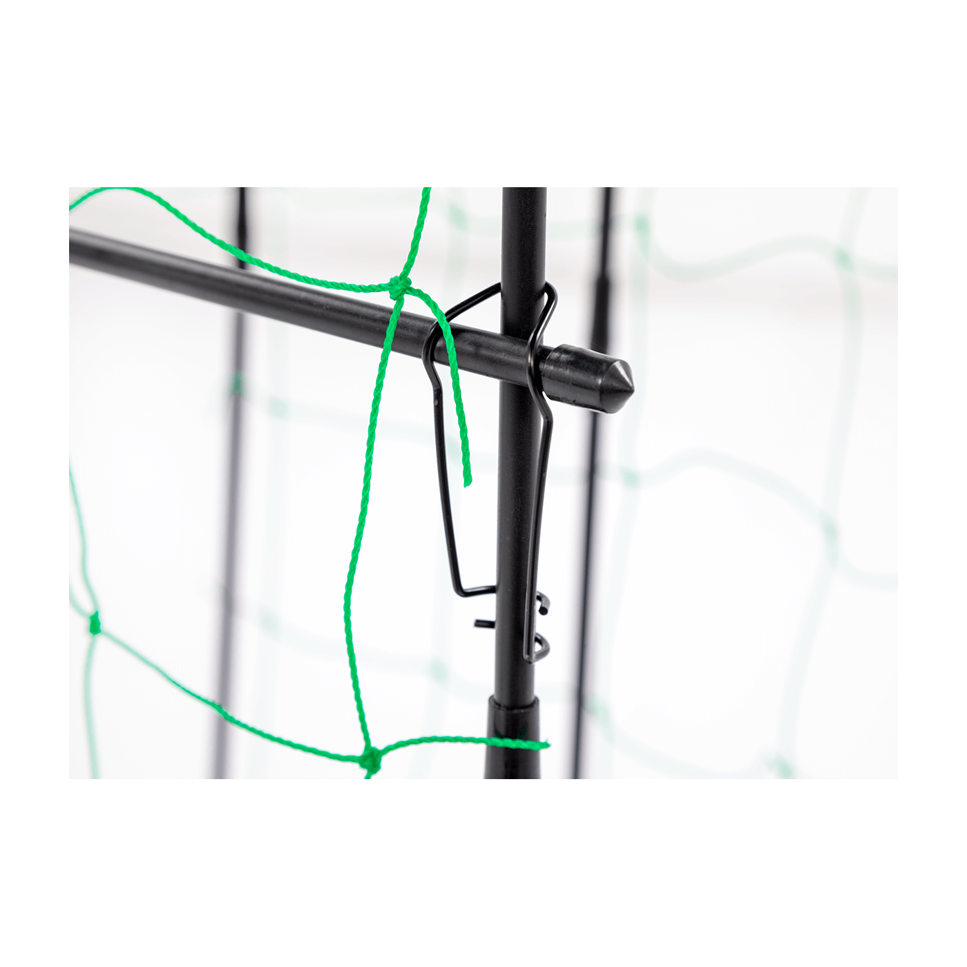 Zbliżenie na detal - sznurek od stojaka do uprawy ogórków CUCU GROW BOX CULTIVO
