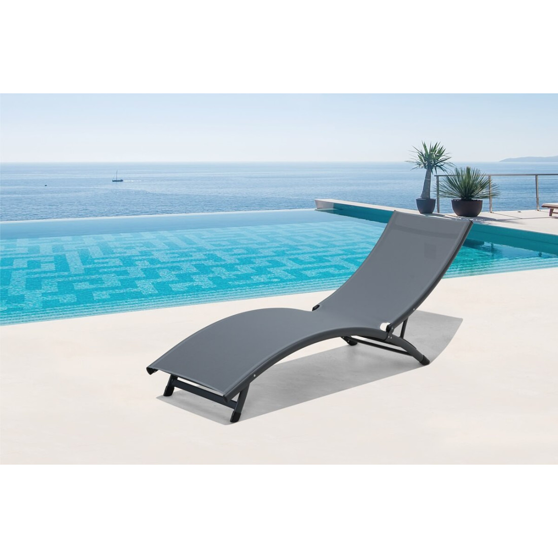 Aranżacja z leżakiem aluminiowym Star