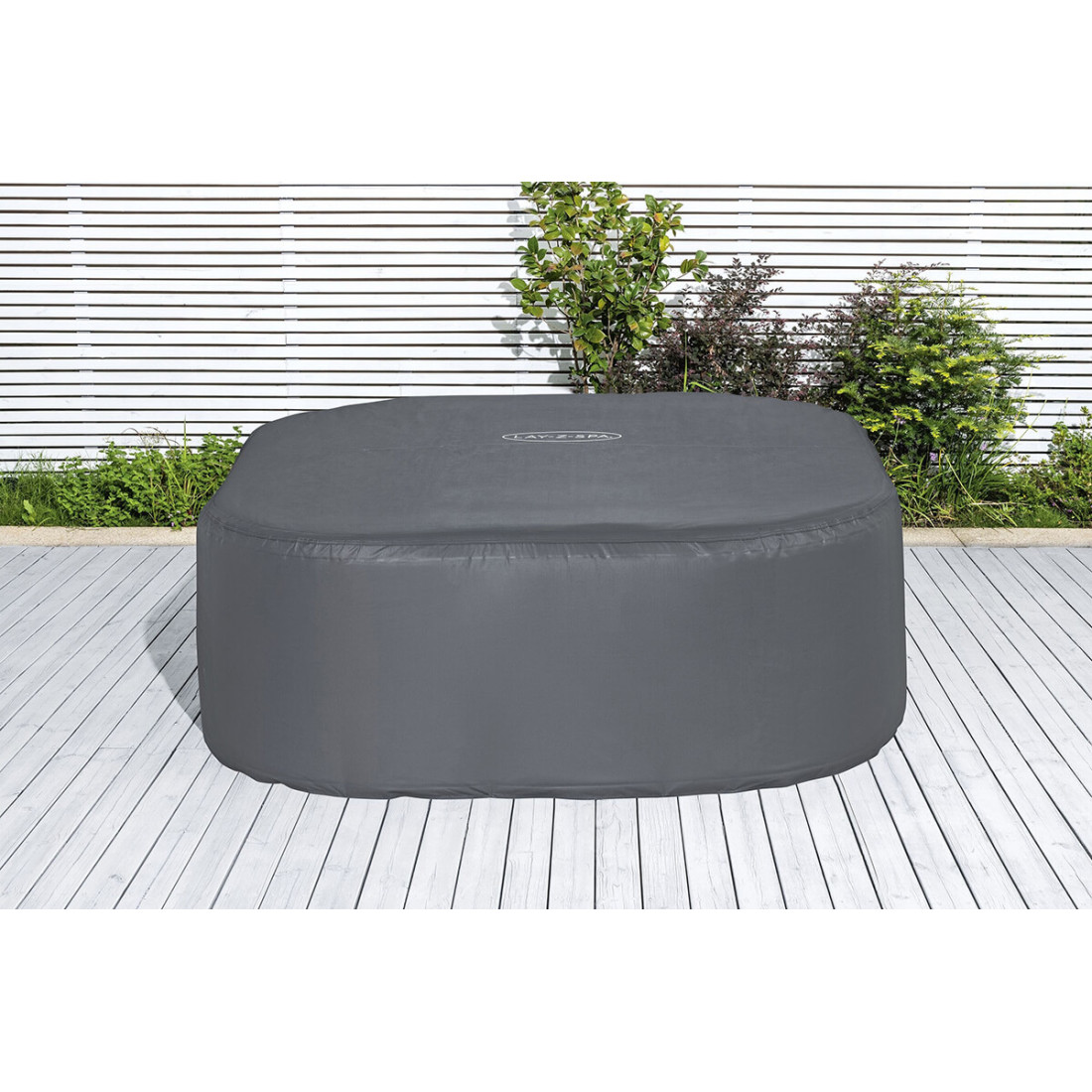 Wizualizacja jacuzzi z termiczną pokrywą na tarasie