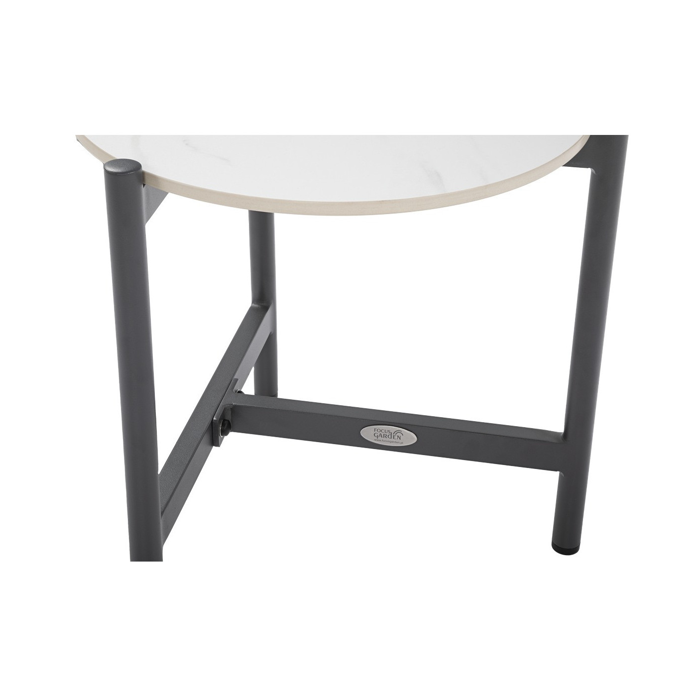 widok z góry na biały kamienny blat stolika grafton caffe