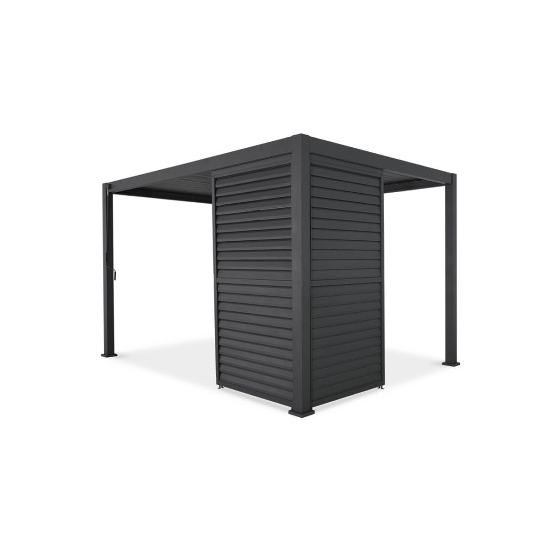 zbliżenie na wewnętrzny róg pergoli z zamontowanymi panelami żaluzjowymi 