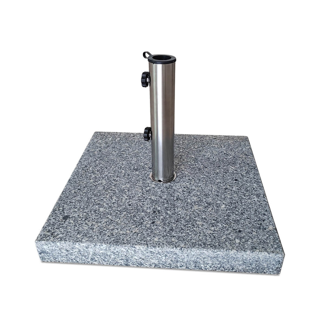Widok z góry na podstawę kwadratową z granitu do parasoli z masztem centralnym 