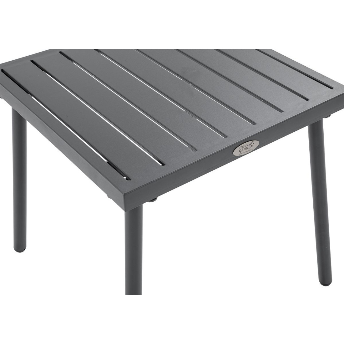 zbliżenie na ciemnoszary blat stolika kawowego z zestawu casper