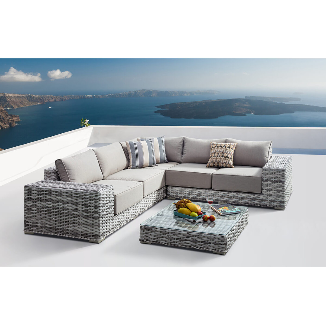 Wizualizacja mebli ustawionych na tarasie - narożnik i stolik wykonane z technorattanu