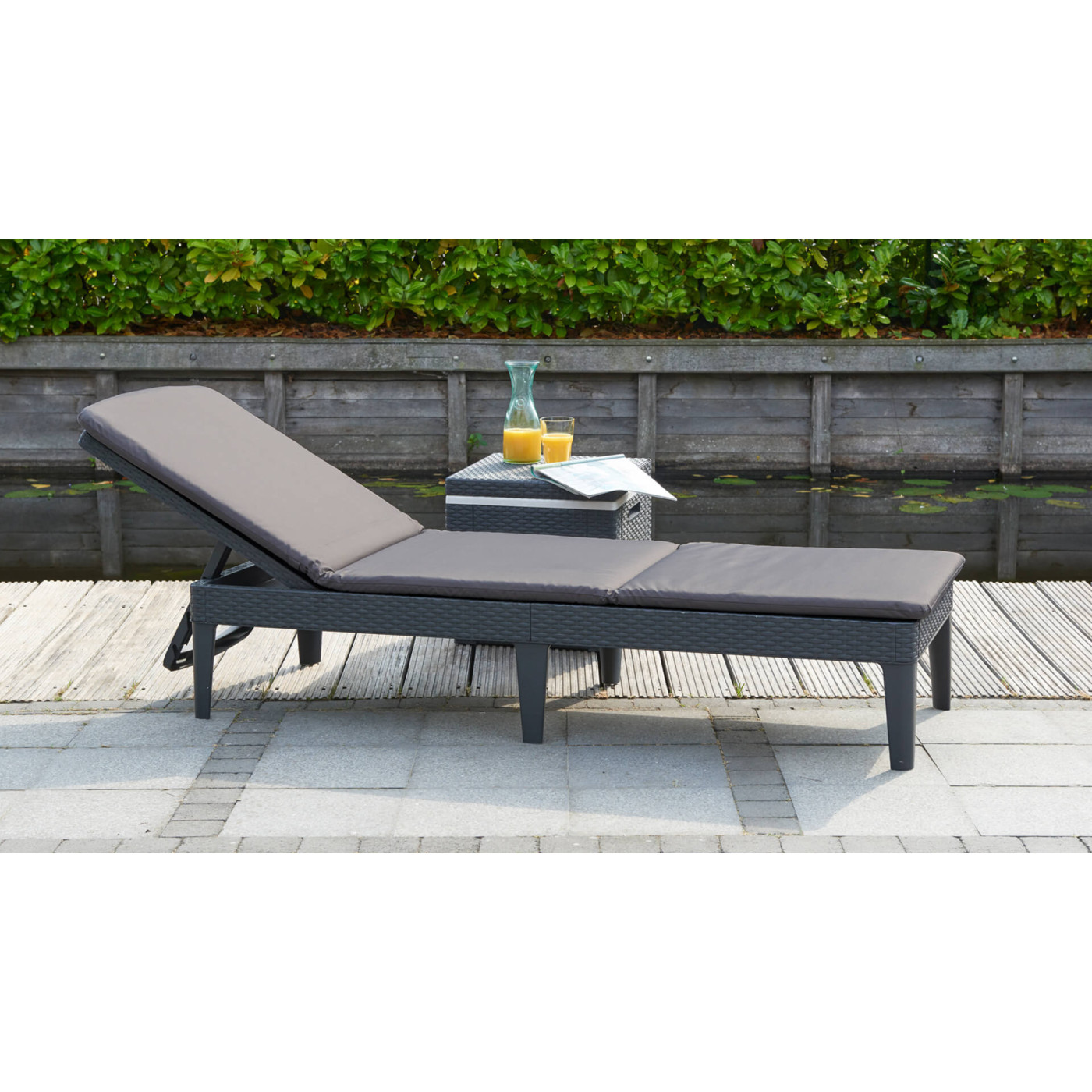 JAIPUR DECK CHAIR GRAPHITE + CUSHION