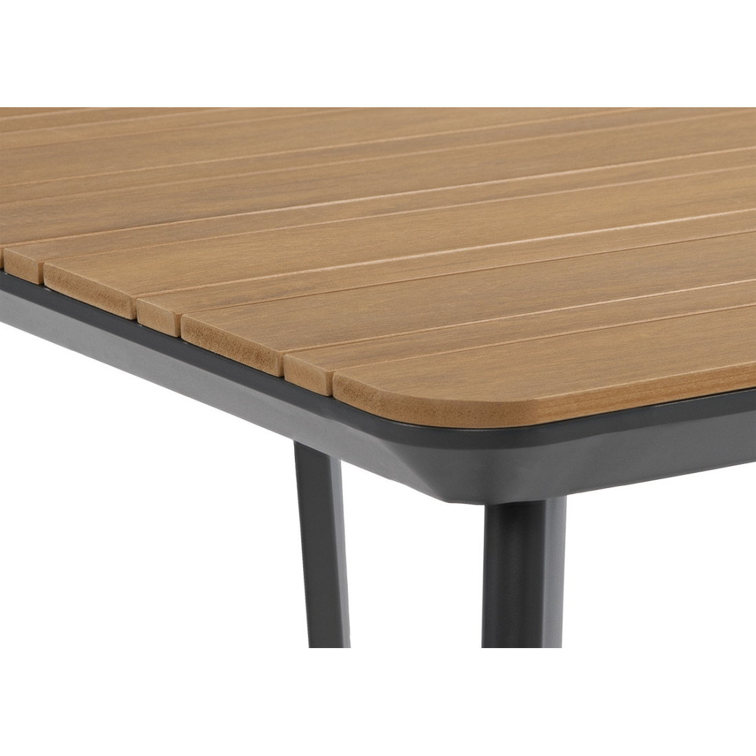 Zbliżenie na drewniany blat stołu tacoma