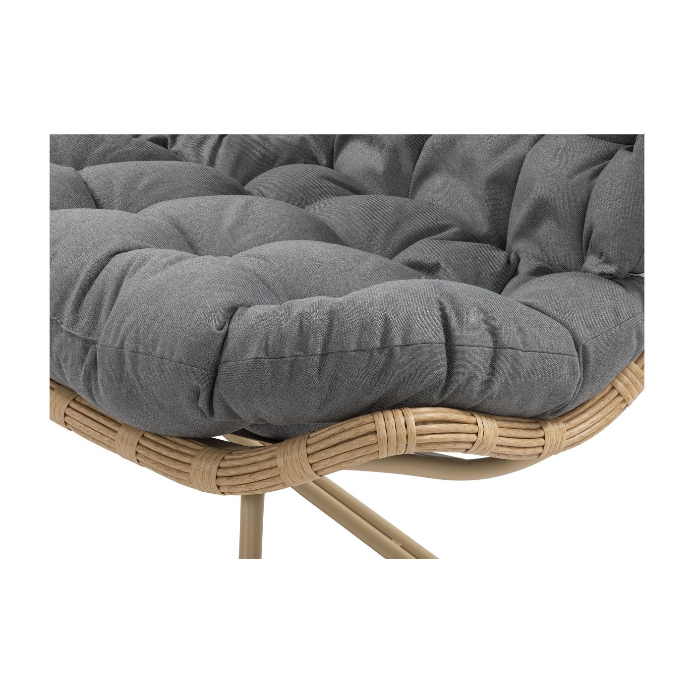 zbliżenie na grube szare poduszki z zestawu rodos caffe