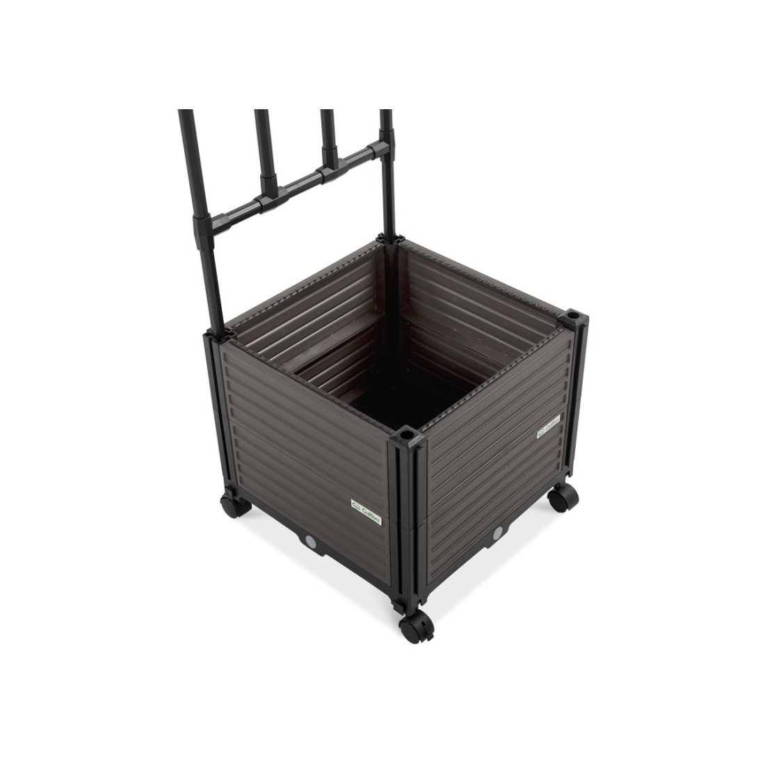 jedna z skrzyń ogrodowych pergoli na kwiaty