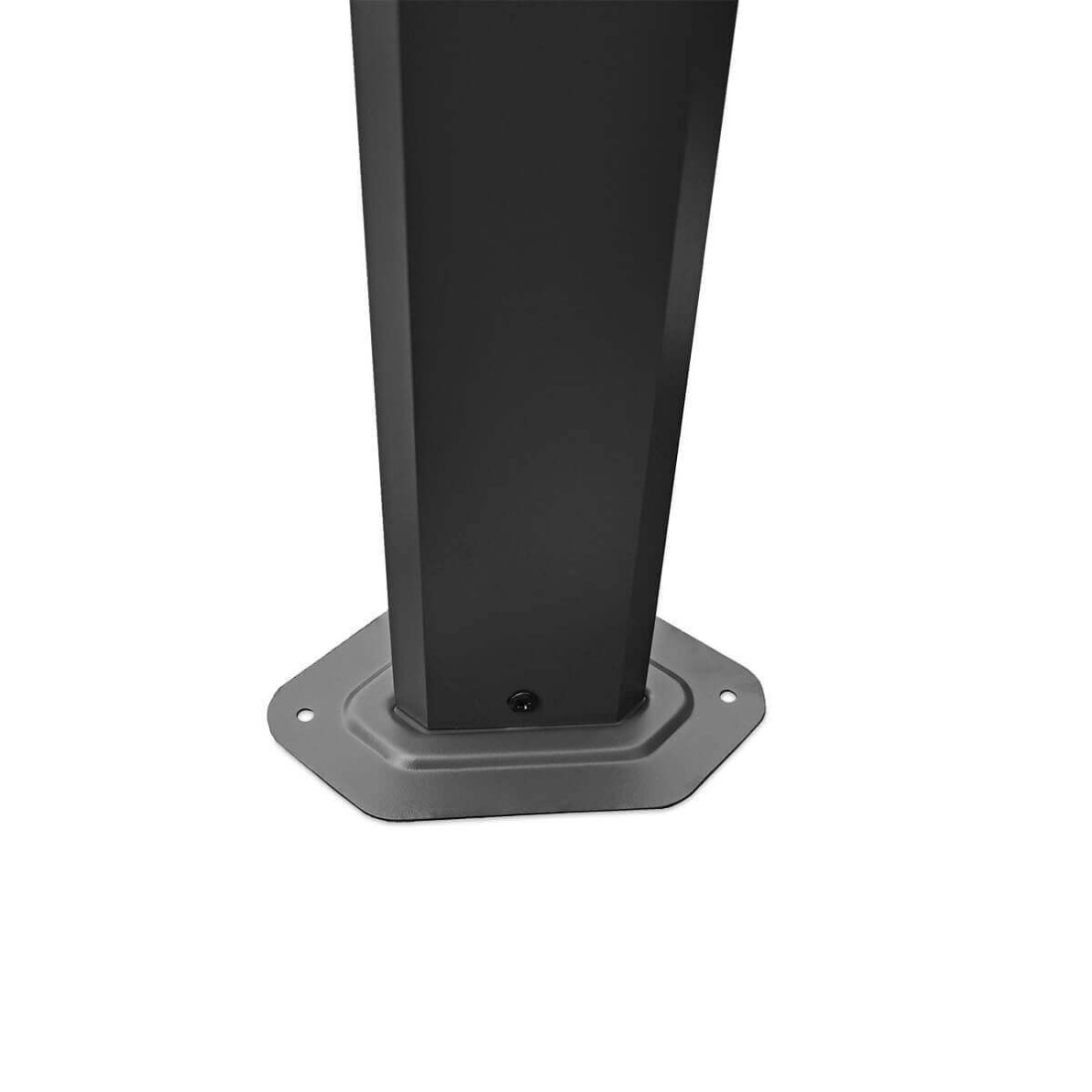 Zbliżenie na aluminiowy stelaż namiotu