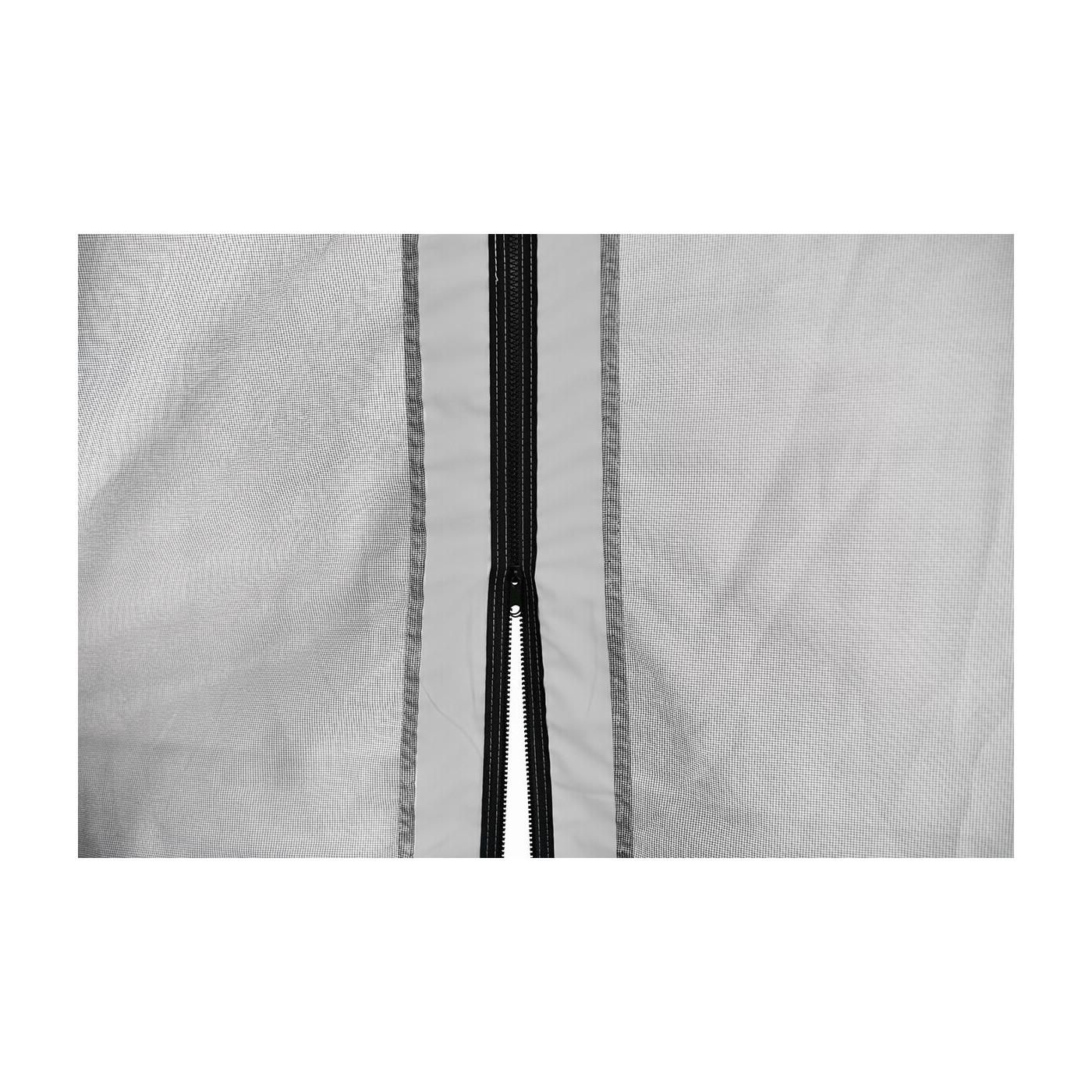 Widok na zapinanie moskitiery