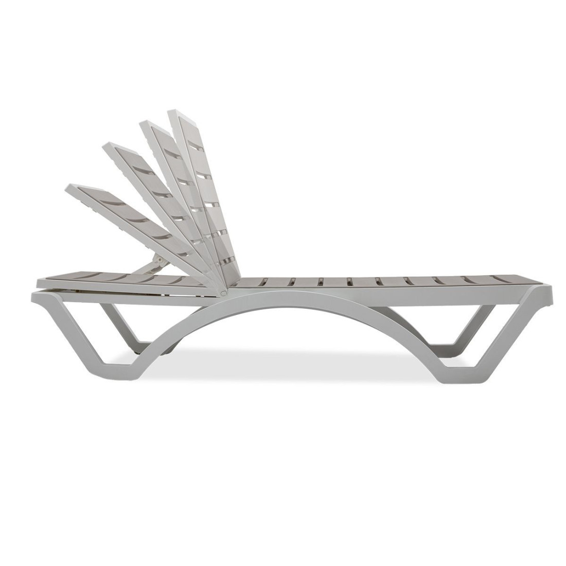 Możliwe opcje regulacji oparcia w leżaku lombok