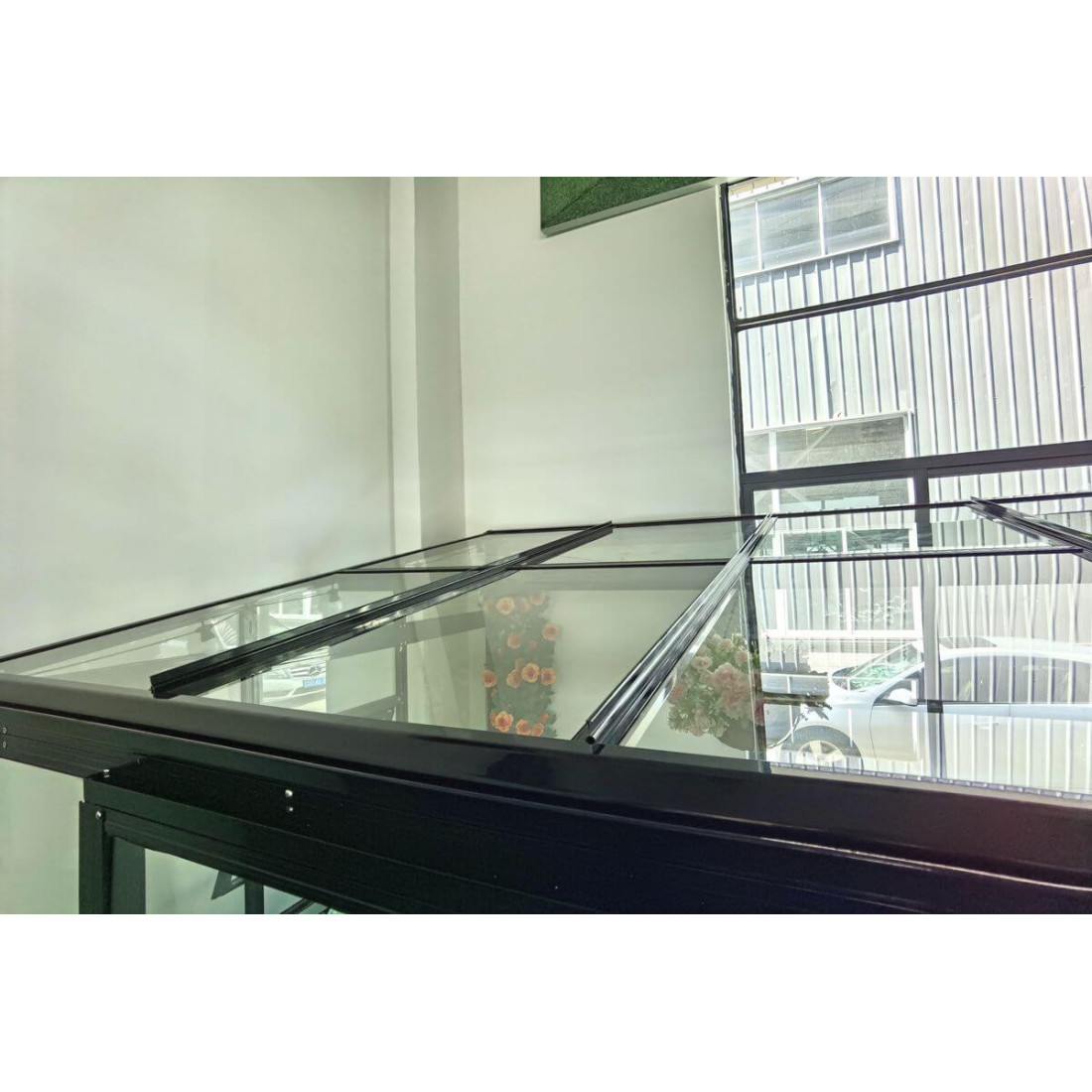 Oranżeria SOHO Black 434x290cm PC + Glass - Gutroof, dach ze szkła hartowanego, wytrzymały na warunki atmosferyczne