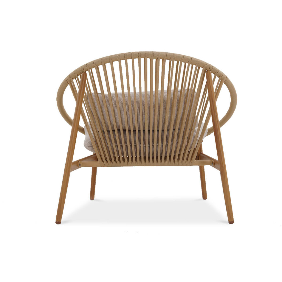 przód zaokrąglonego fotela galla w odcieniach drewna