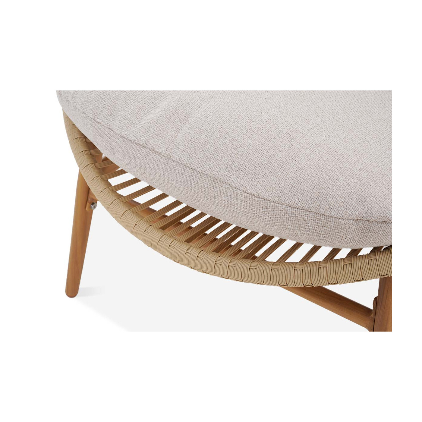 zbliżenie na opracie w fotelu galla