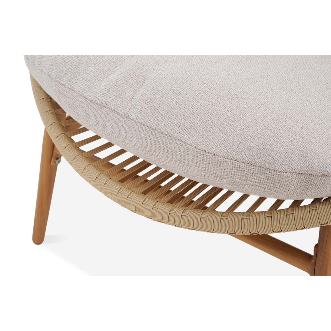 zbliżenie na opracie w fotelu galla