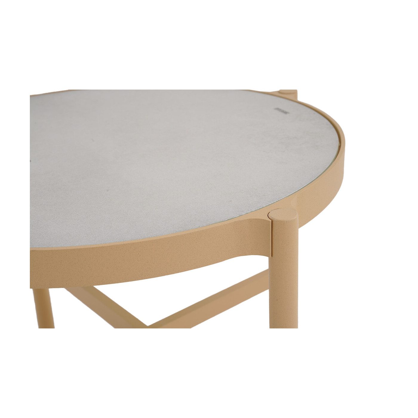 zbliżenie na jedną z nóżek fotela galla