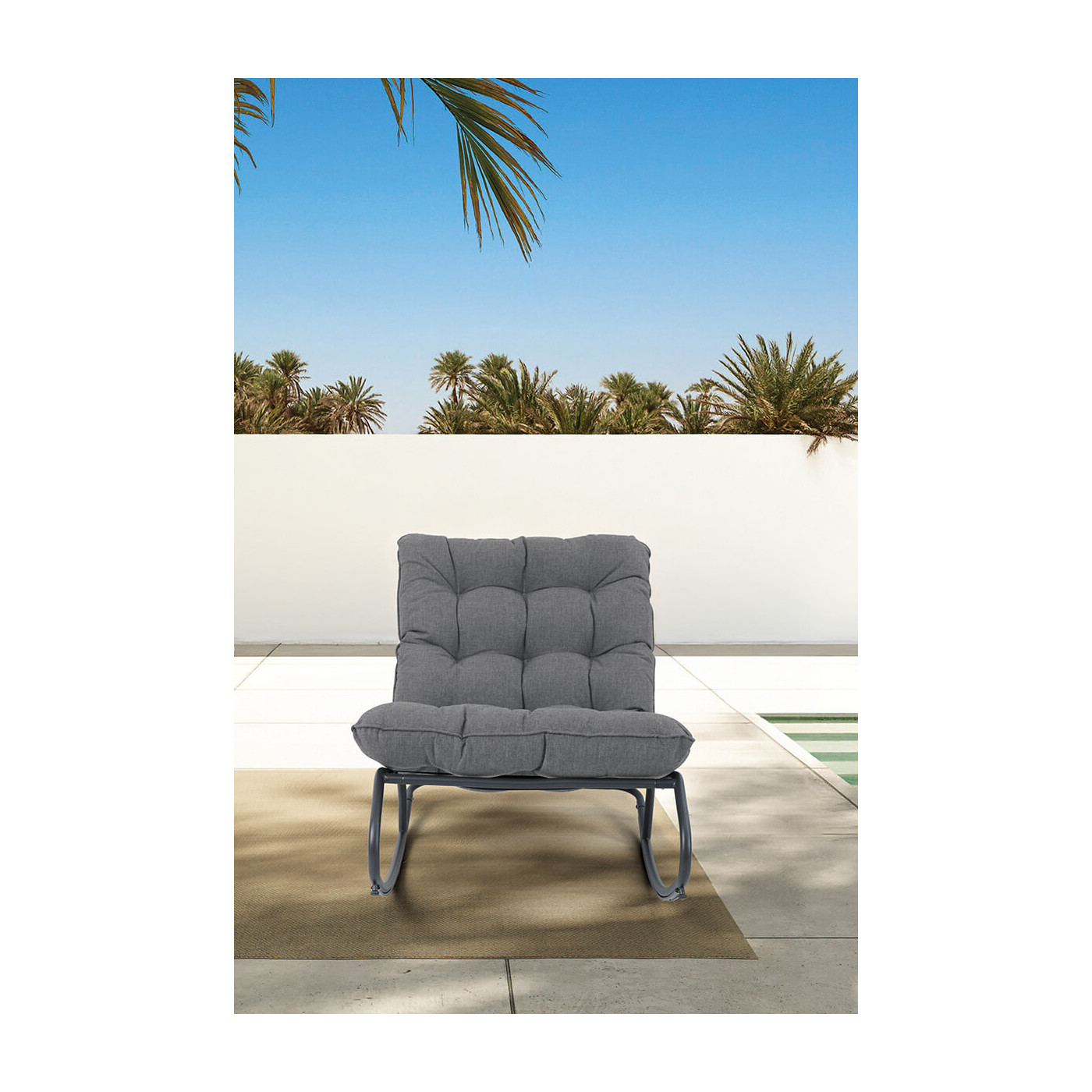 ciemno szary fotel bujany agava na tarasie 